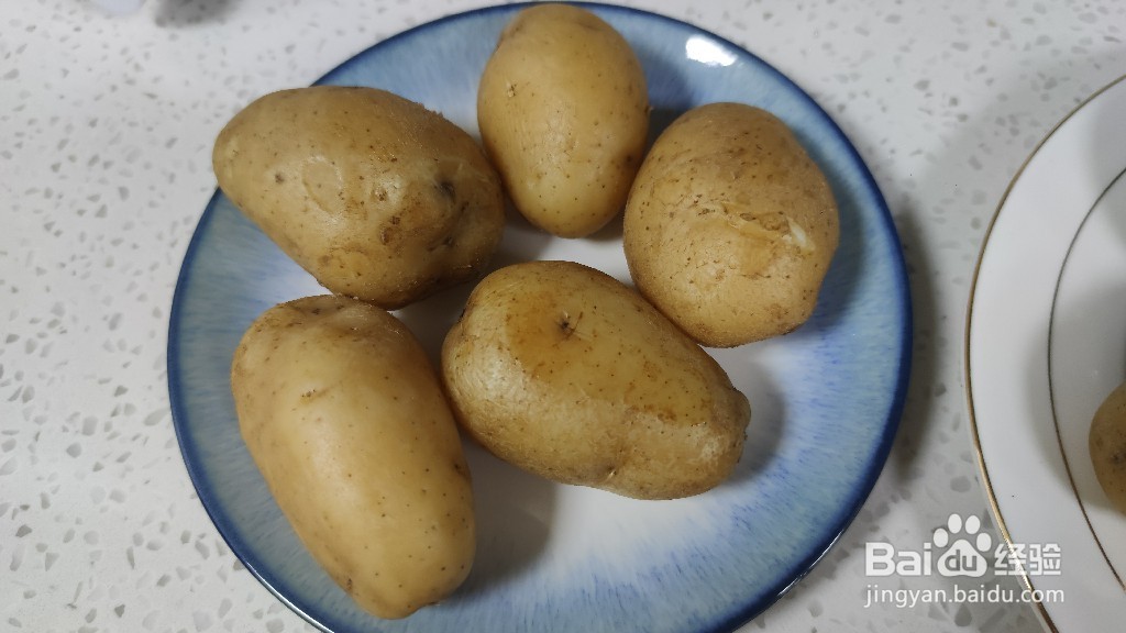 西红柿土豆烧牛腩