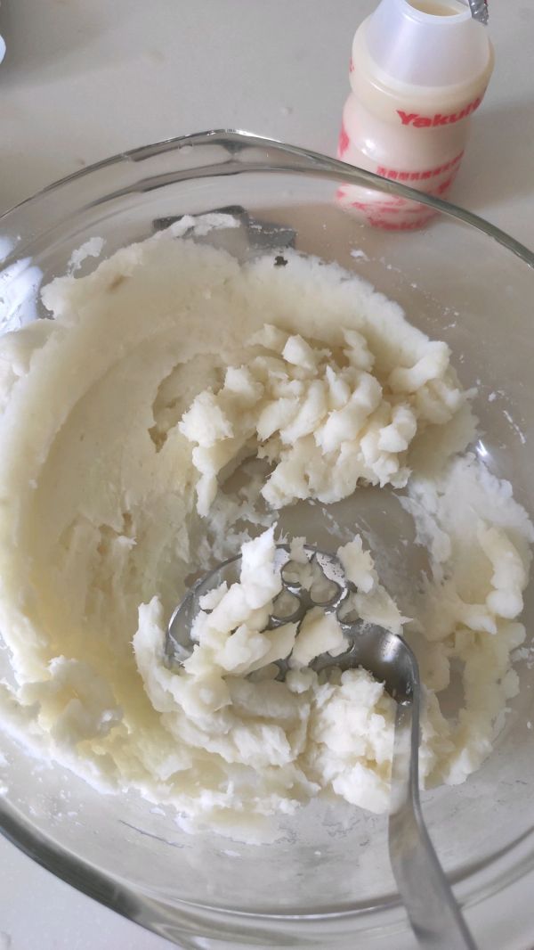 冰镇草莓蓝莓山药