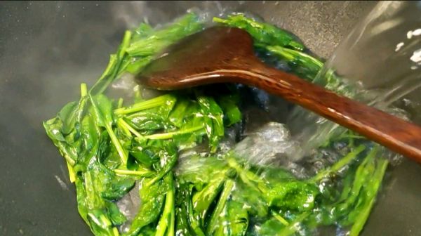 低卡低脂菠菜蛋花汤