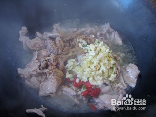 肉炒蘑菇怎么做