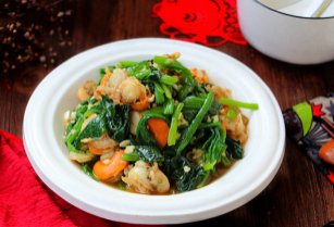 菠菜拌扇贝的制作步骤