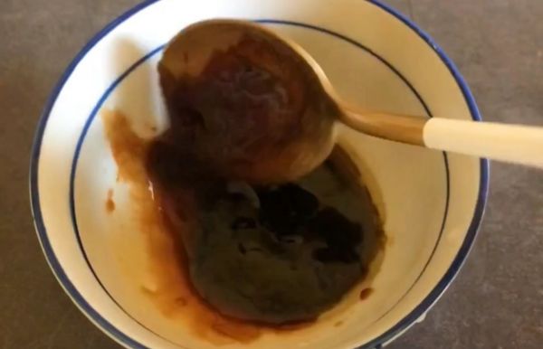 香菇鸡肉煲仔饭