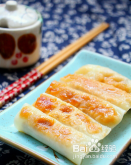 焦香四溢的猪肉香菇锅贴