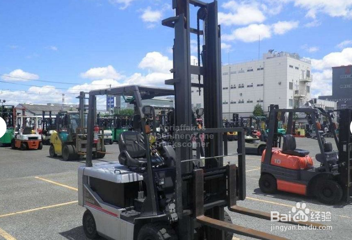 操作指南:旧叉车进口报关手续。