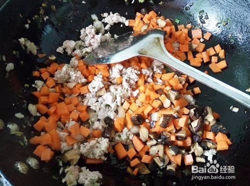 烧麦自己在家做着吃，一点不输给外面的早餐店~