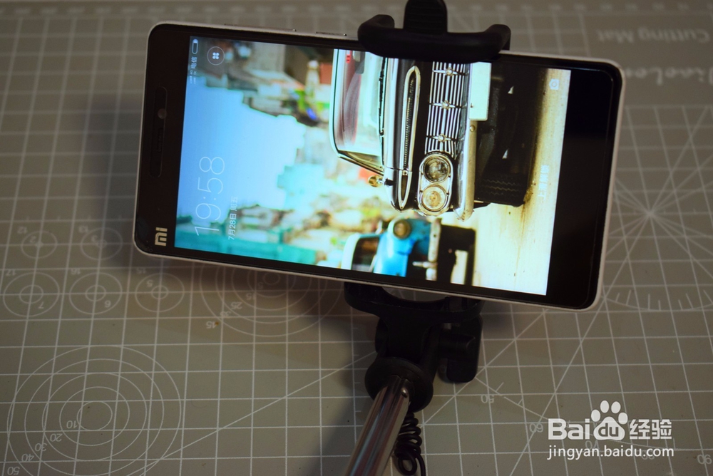 #神器# 旅游爱好者必备自拍杆 简单好用拍照利器