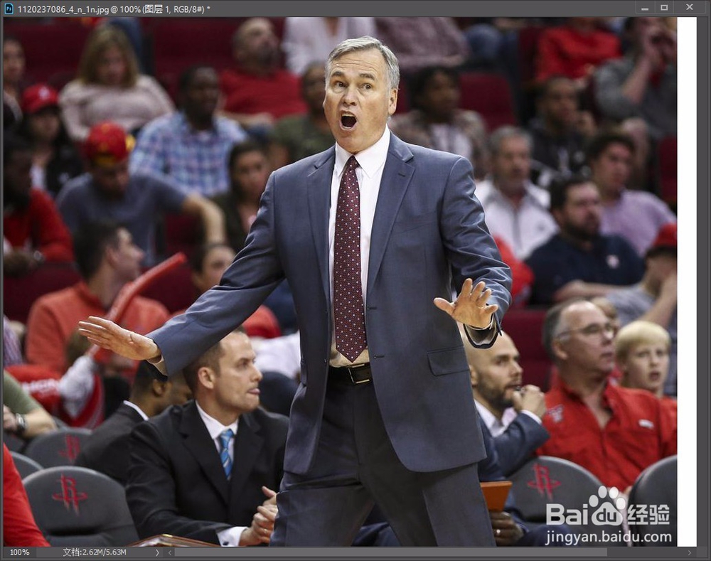 ps中如何将两张照片拼接在一起