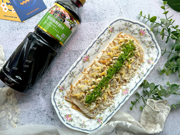 捞汁金针菇蚬子肉