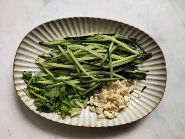 珍选捞汁荞麦面皮