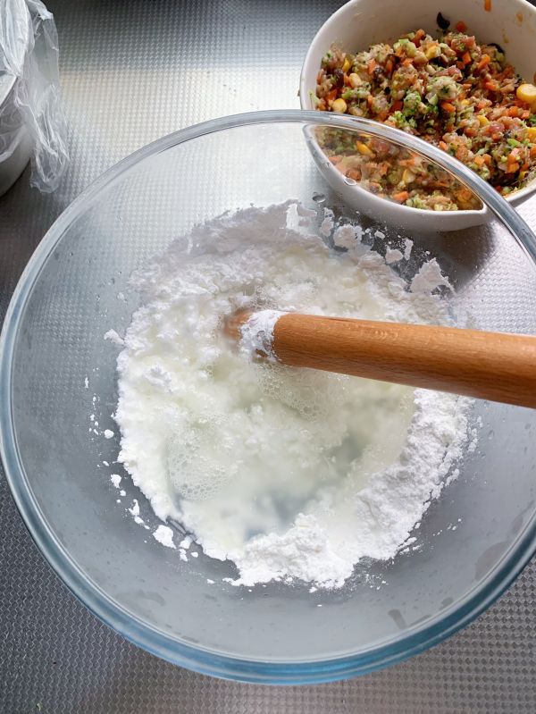 猪肉虾仁水晶饺子