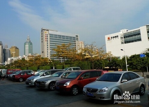 停车倒车的安全攻略