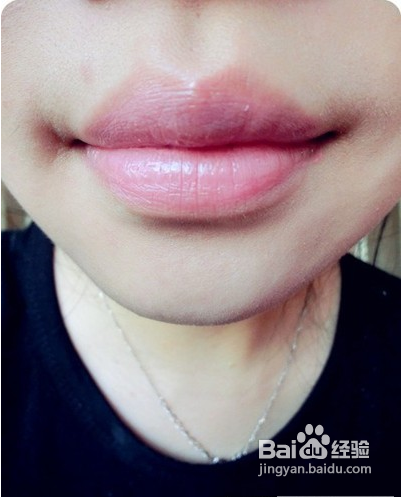 三个技巧打造粉嫩动人唇妆