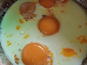 脆糯香甜杯子蛋糕的做法