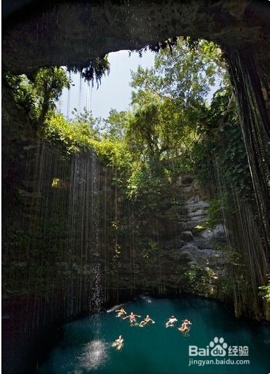 世界上十大著名天坑汇总