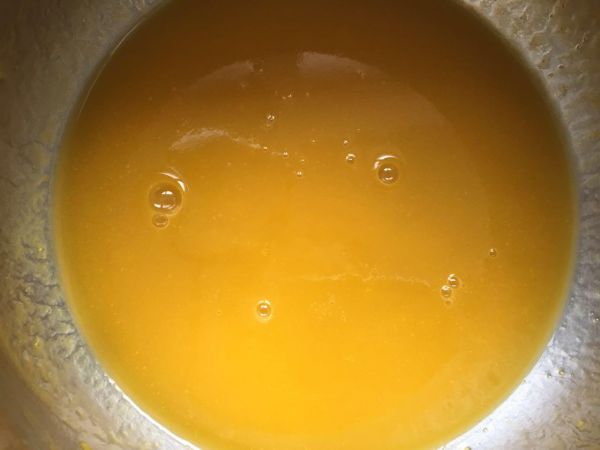 芒果酸奶杯子蛋糕