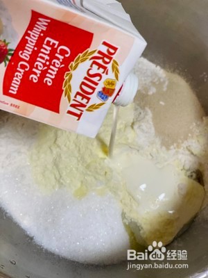 奶油花朵面包的做法