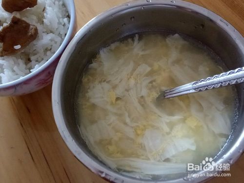 腐竹蛋花汤（用电饭煲煮）