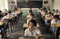 单亲家庭怎么教育孩子？