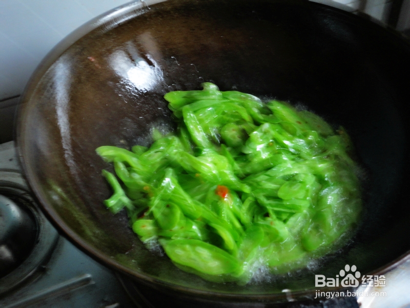 爽口的清炒蛇瓜