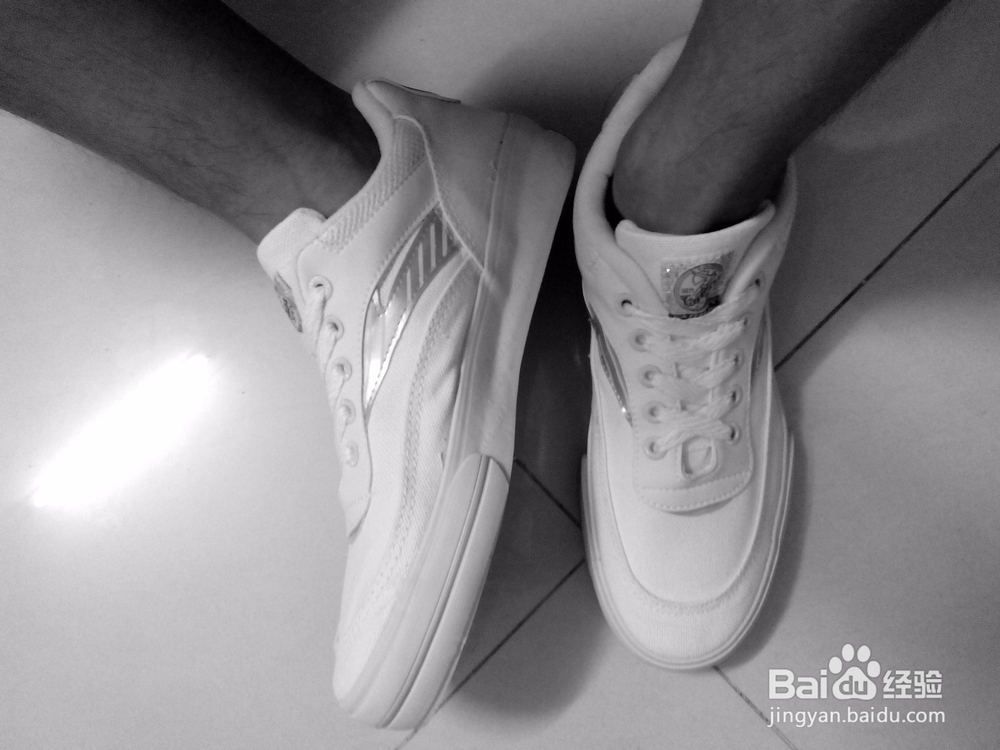 两种看着舒服又简单的隐藏鞋带方法