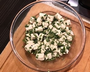 佳品香椿芽拌豆腐的做法