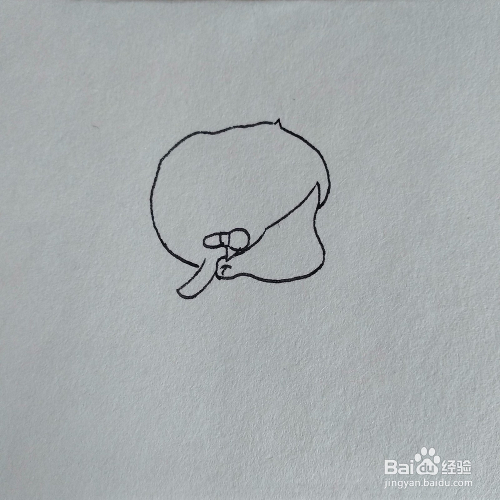 怎么画一个夏天对着风扇吹风的小女孩卡通简笔画