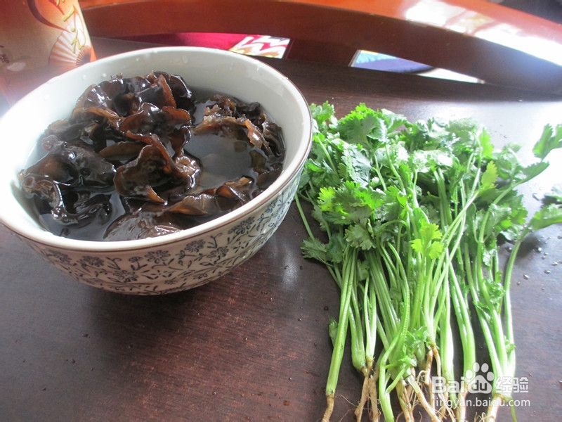 夏季巧拌菜——(2)凉拌黑木耳