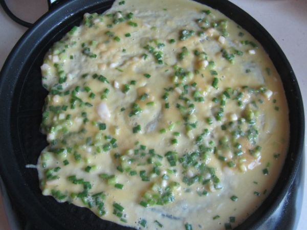 鸡蛋午餐肉卷饼