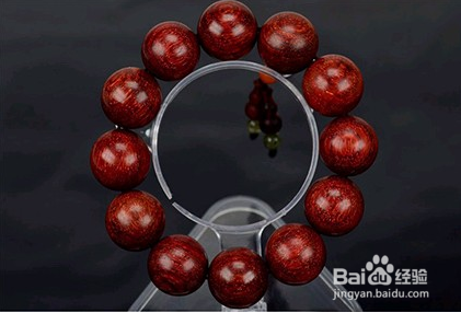 小叶紫檀手串鉴别好坏方法