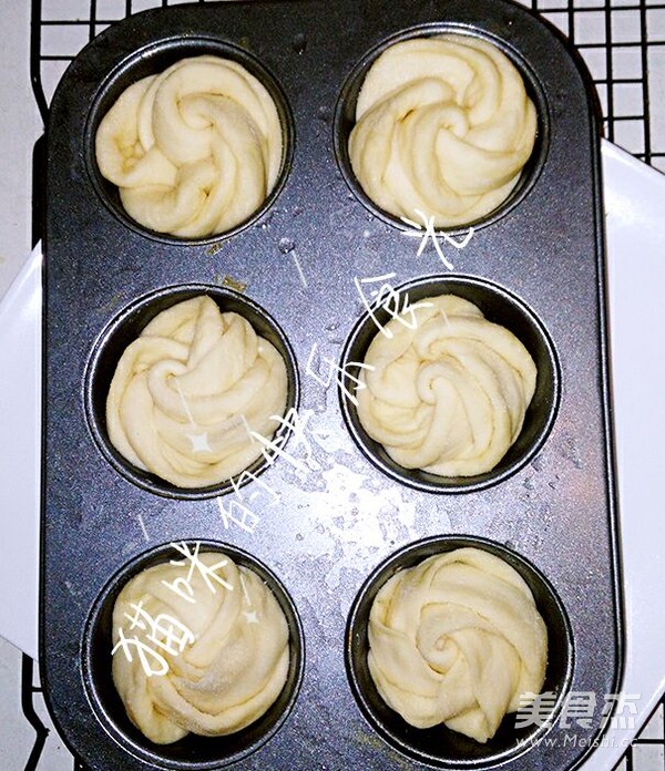 蜂蜜脆底小面包