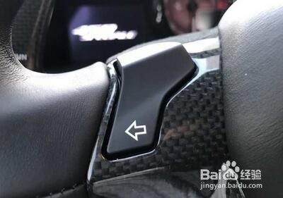 高速公路上怎样做到安全超车