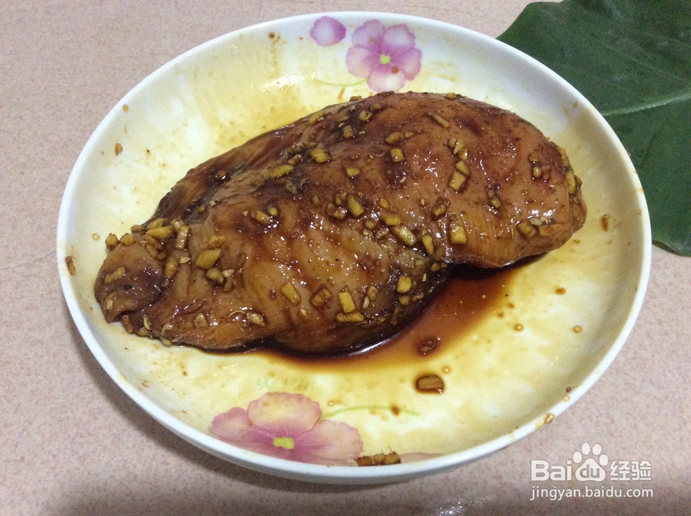 鸡胸肉的做法——青椒煎鸡胸肉