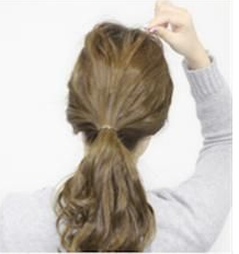 经典低马尾发型