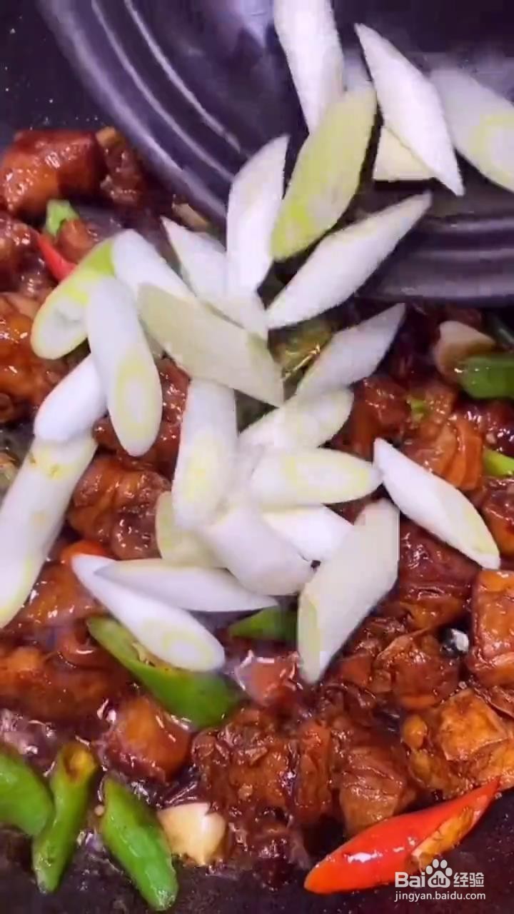 如何做好吃的小炒鸡?