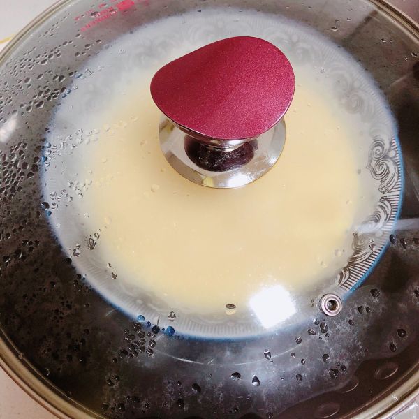 豆浆蟹柳蒸水蛋