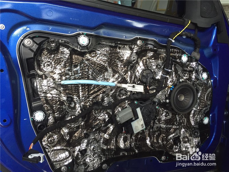 武汉宝马3系改装伊顿专用音响过程