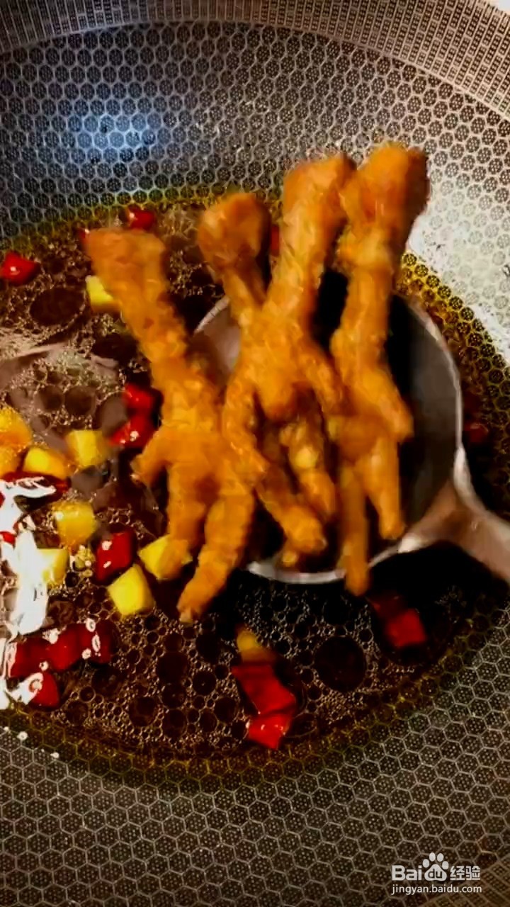 爽口的虎皮鸡爪如何弄