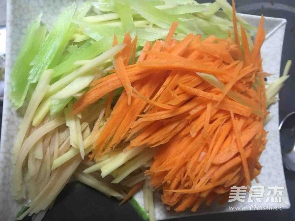 炒三丝的家常做法