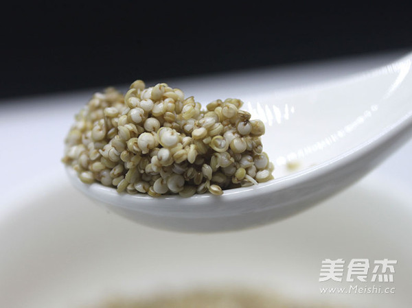 藜麦水果沙拉