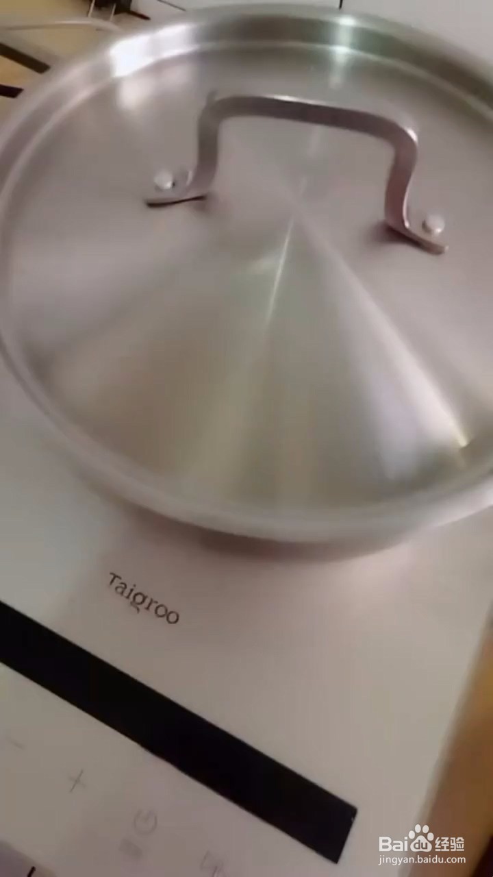 如何自制美味好吃的凉拌黑木耳