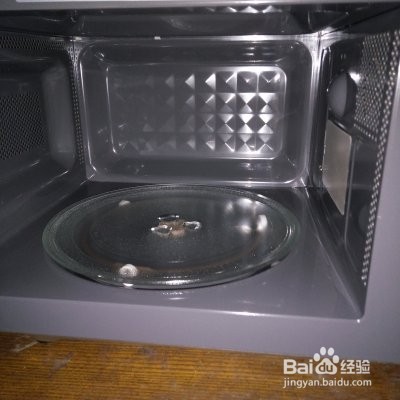 怎么清洗微波炉里面的油渍小妙招