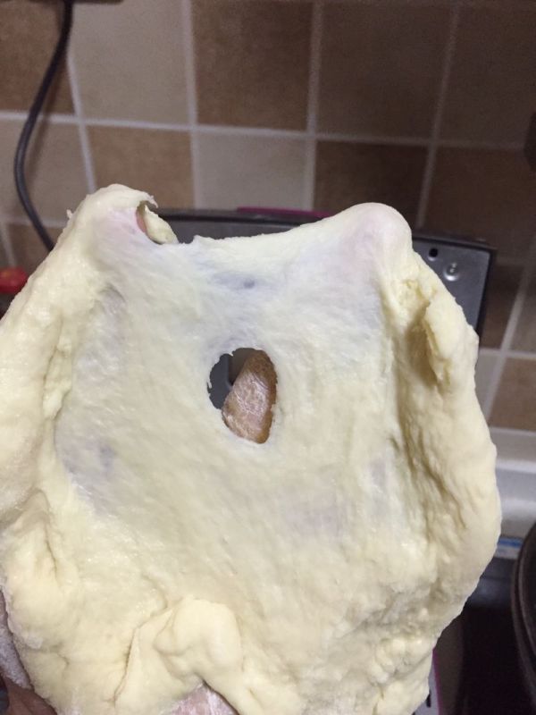 辣肉松葱香面包