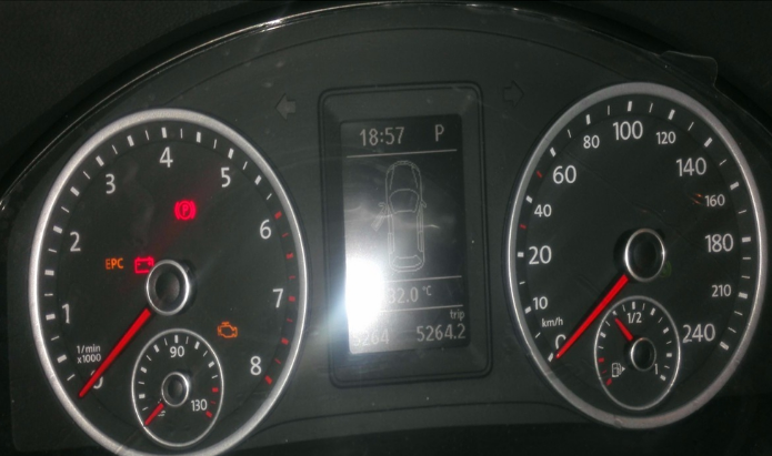 如何将音乐导入车载