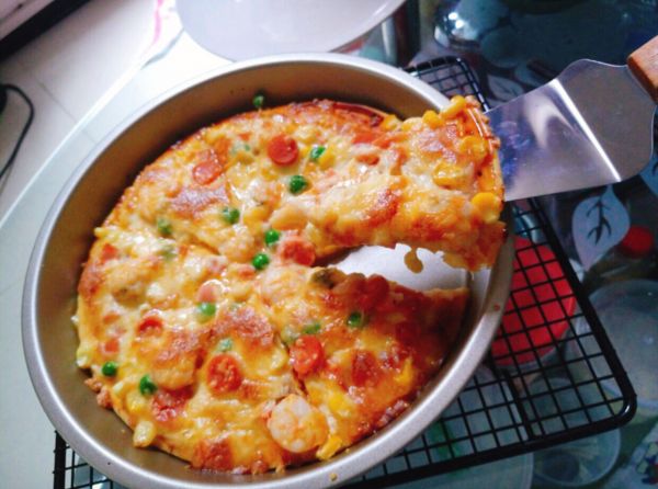 鲜虾培根火腿披萨