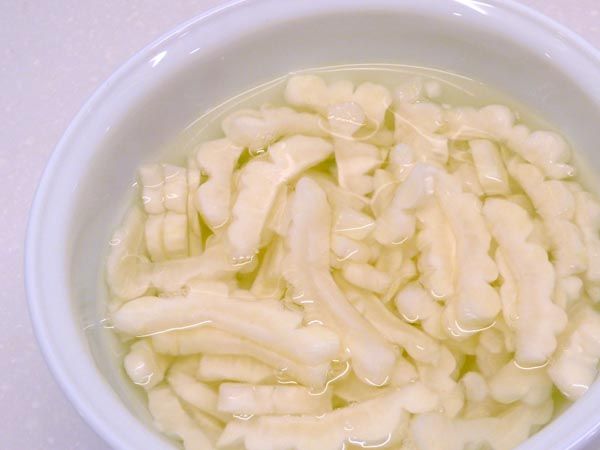 冰镇苦瓜佐酸辣酱