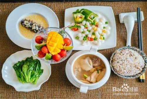 产后孕妇怎样才能让奶水变多呢？