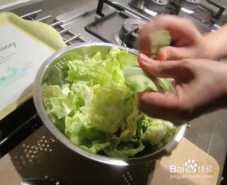 如何做手撕包菜