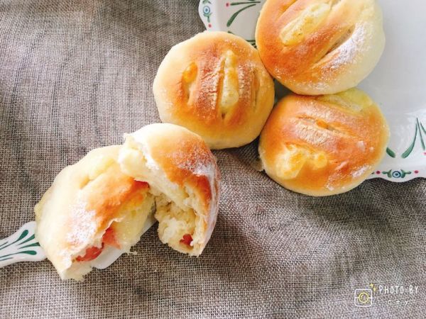 火腿芝士熔岩面包