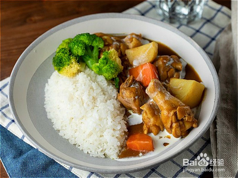 怎样做出家常菜系列之咖喱鸡肉饭