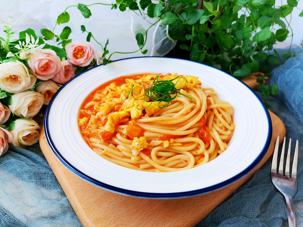 番茄鸡蛋意大利面